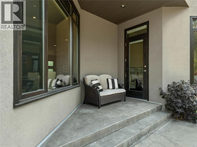 3020 Kicking Horse Drive, Kamloops, BC, V2E 2T6 - 13