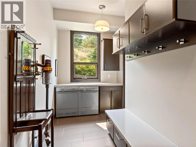 3020 Kicking Horse Drive, Kamloops, BC, V2E 2T6 - 24