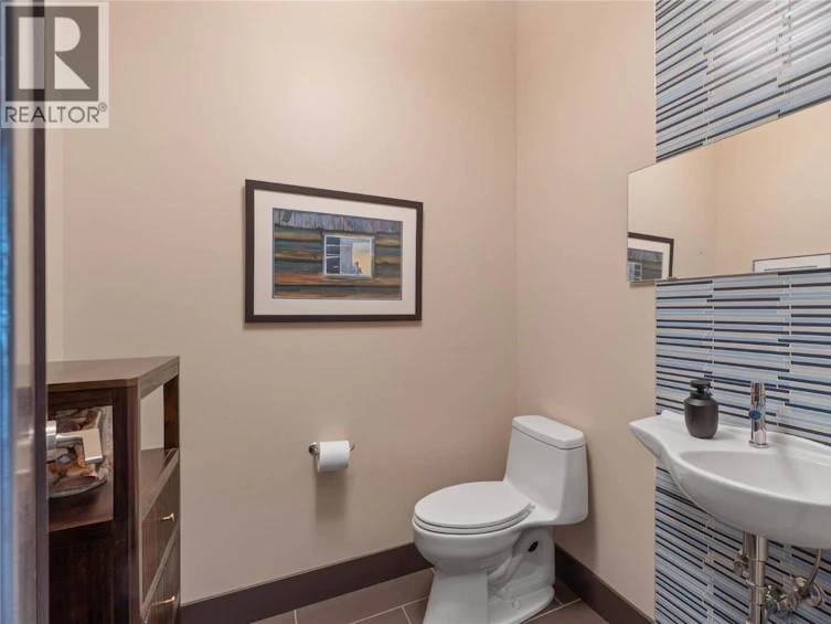 3020 Kicking Horse Drive, Kamloops, BC, V2E 2T6 - 23