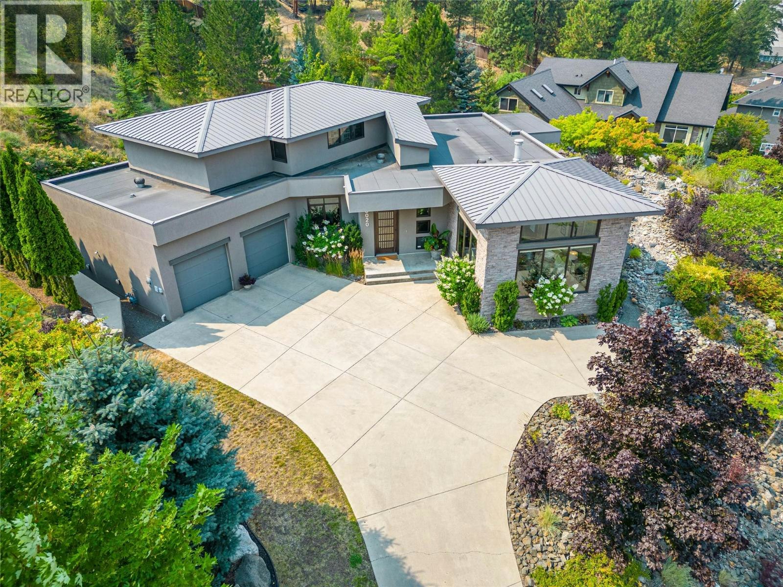 3020 Kicking Horse Drive - 3