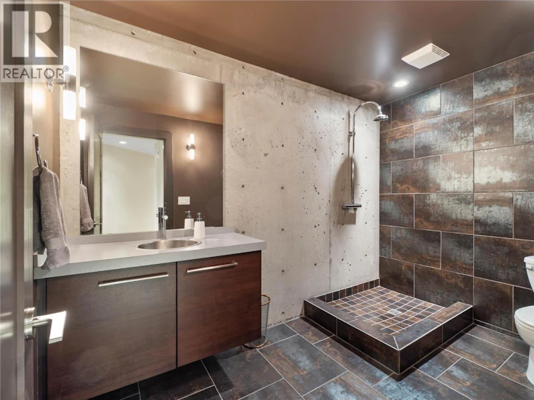3020 Kicking Horse Drive, Kamloops, BC, V2E 2T6 - 45