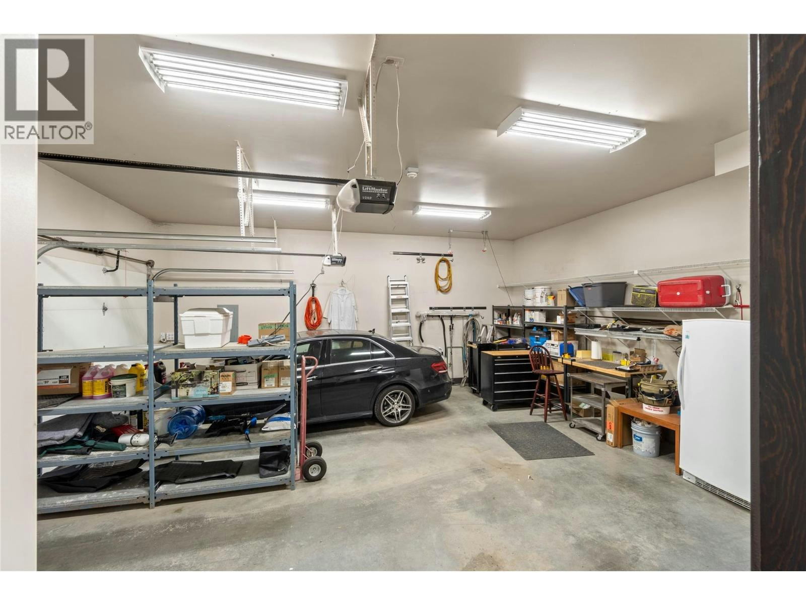 3020 Kicking Horse Drive, Kamloops, BC, V2E 2T6 - 26
