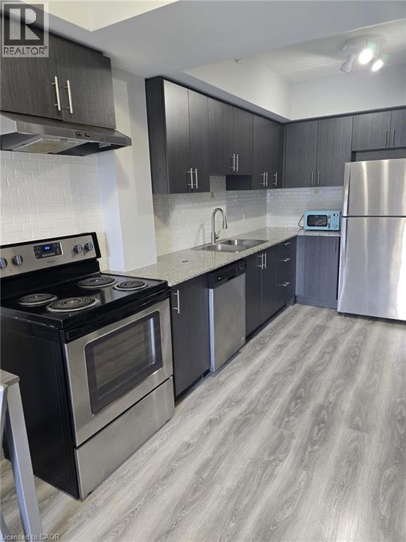 G503-275 Larch Street, Waterloo, ON, N2L 3R2 - 2
