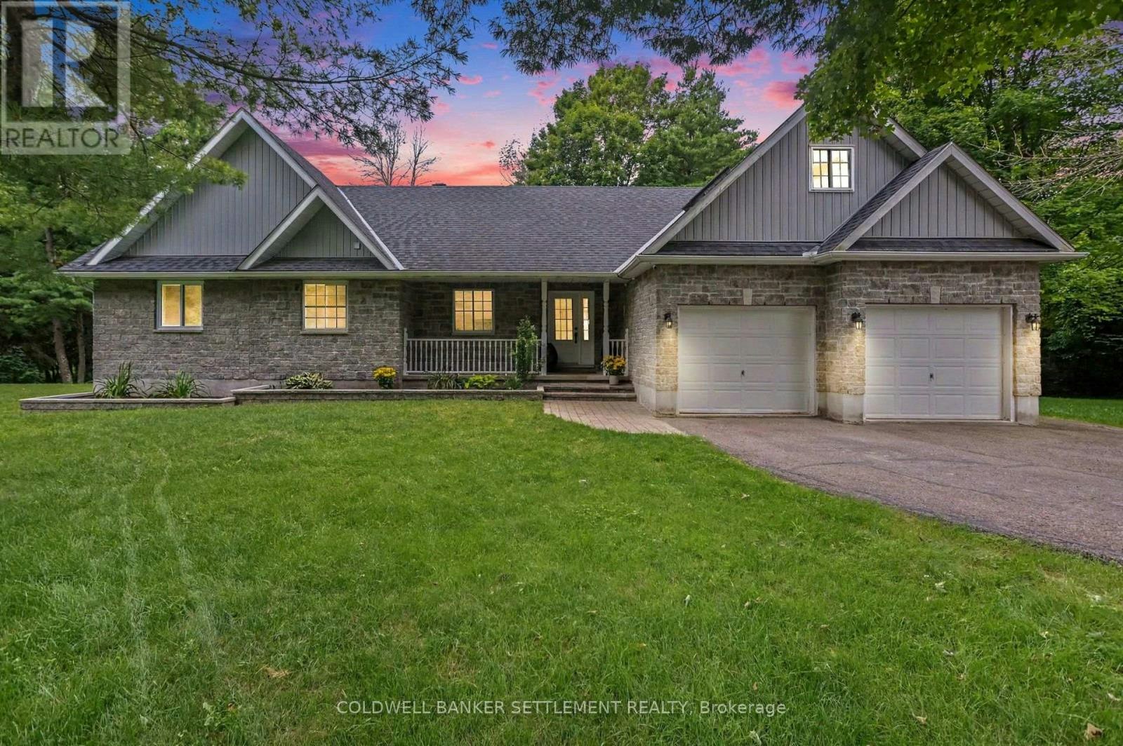 135 Barr Place W, Drummond, ON, K7H 3C7