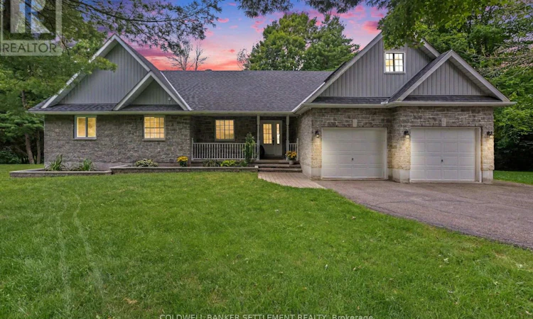 135 Barr Place W
