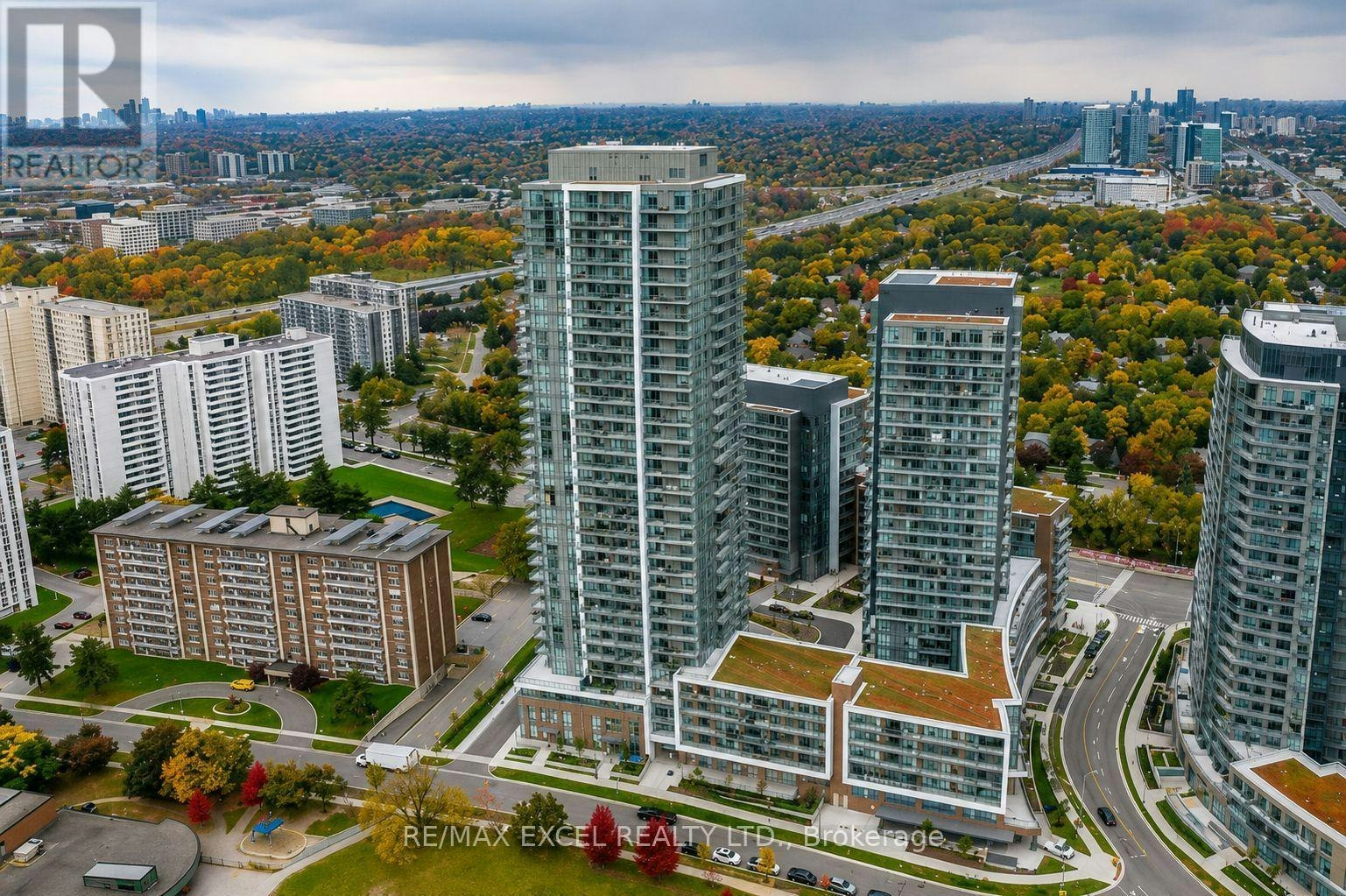2804-32 Forest Manor Road, Toronto, ON, M2J 0H2 - 2