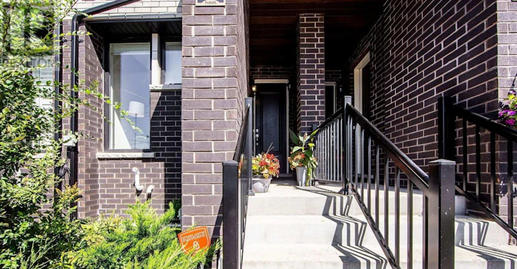 2 1778a Lawrence Avenue W, Toronto, ON, M6L 0A3
