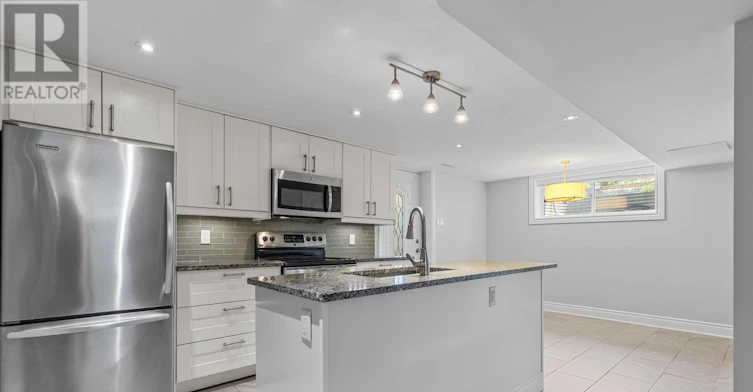 3B Birchwood Drive, Ottawa, ON, K2E 5S7 - 8