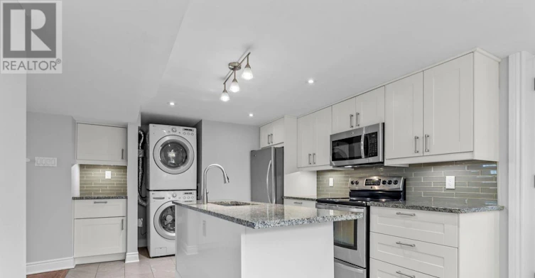 3B Birchwood Drive, Ottawa, ON, K2E 5S7 - 4
