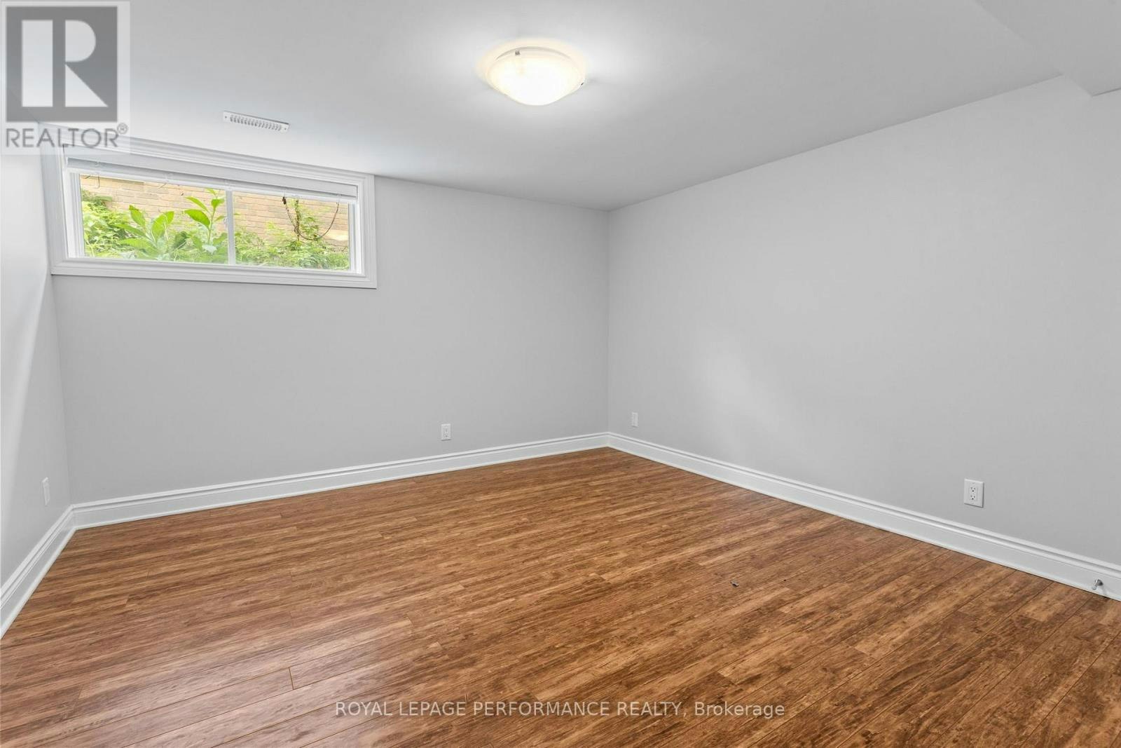 3B Birchwood Drive, Ottawa, ON, K2E 5S7 - 12