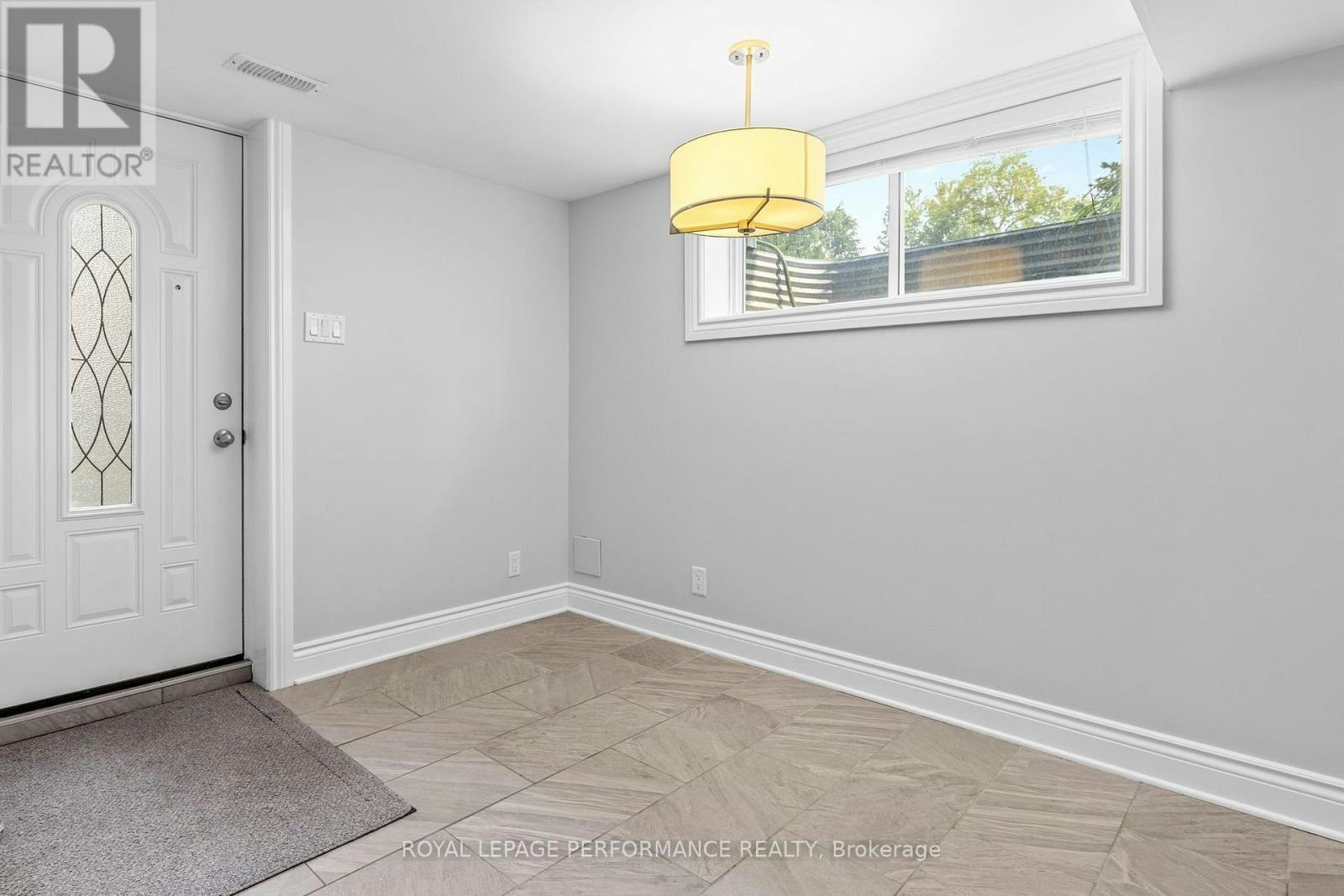 3B Birchwood Drive, Ottawa, ON, K2E 5S7 - 18