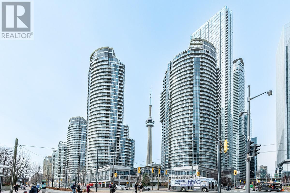 511-208 Queens Quay W, Toronto, ON, M5J 2Y5