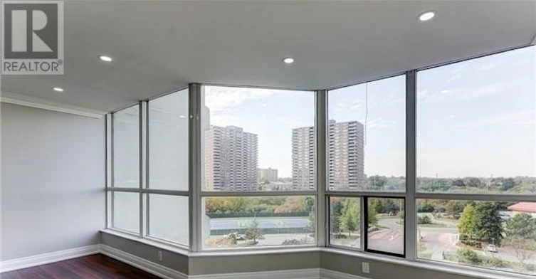 710-3 Rowntree Road, Toronto, ON, M9V 5G8 - 7