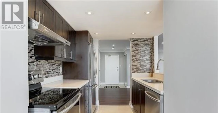 710-3 Rowntree Road, Toronto, ON, M9V 5G8 - 8