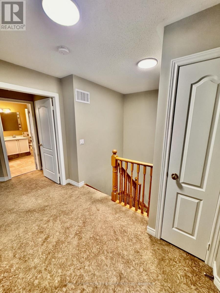 2401 Ennerdale Road, Oakville, ON, L6H 6N5 - 13