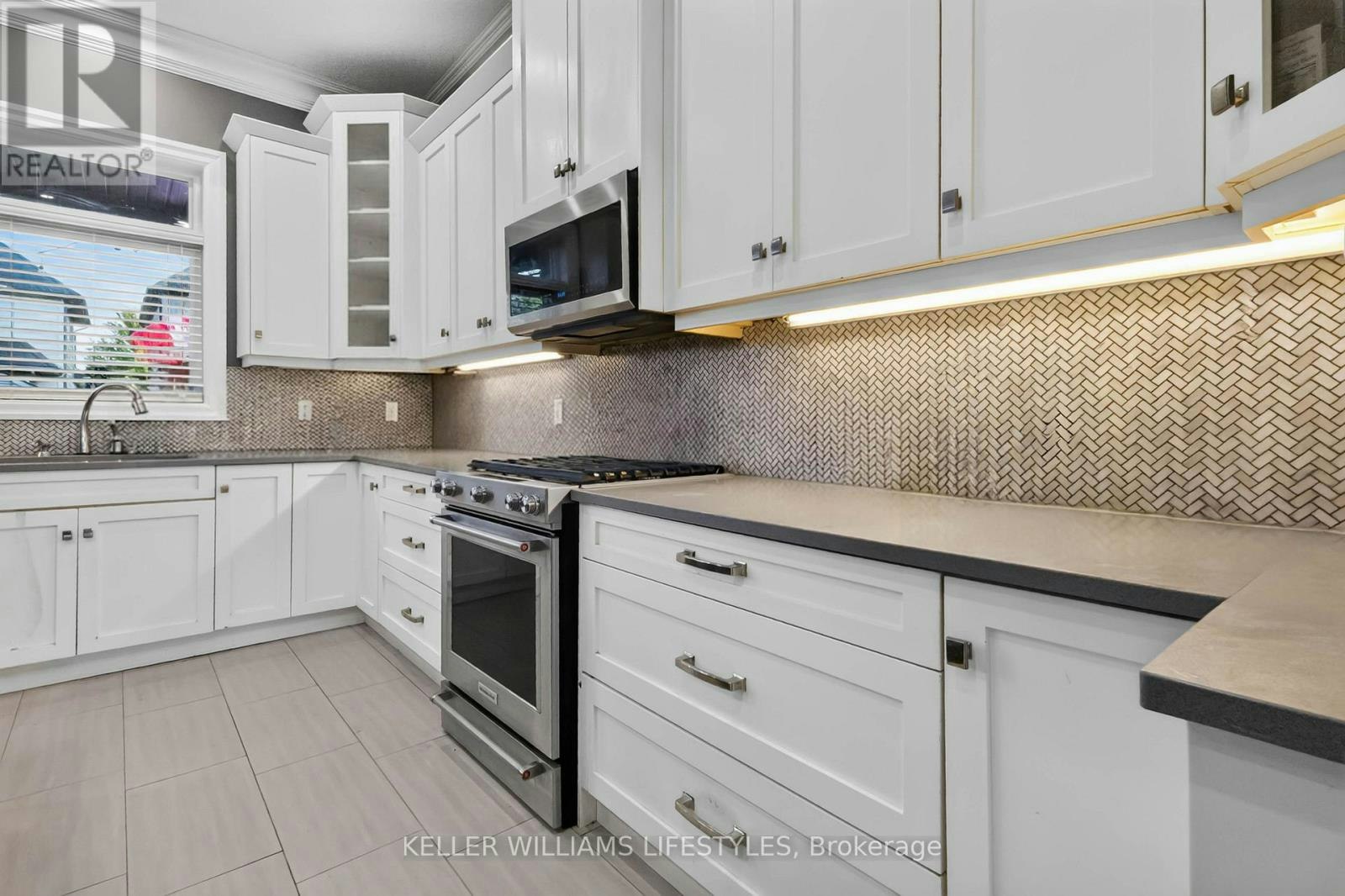 158 Acton Street, Strathroy, ON, N7G 0C7 - 16