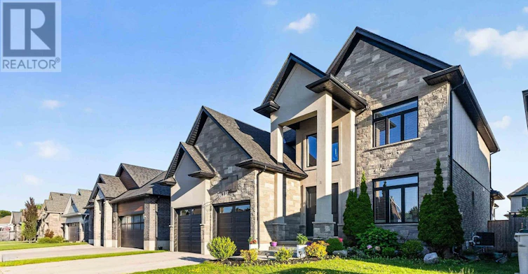 158 Acton Street, Strathroy, ON, N7G 0C7