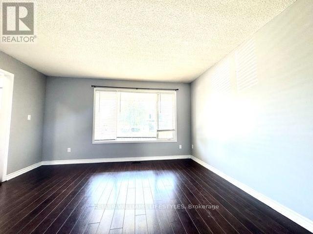 4 Golding Place, St. Thomas, ON, N5R 6B6 - 4