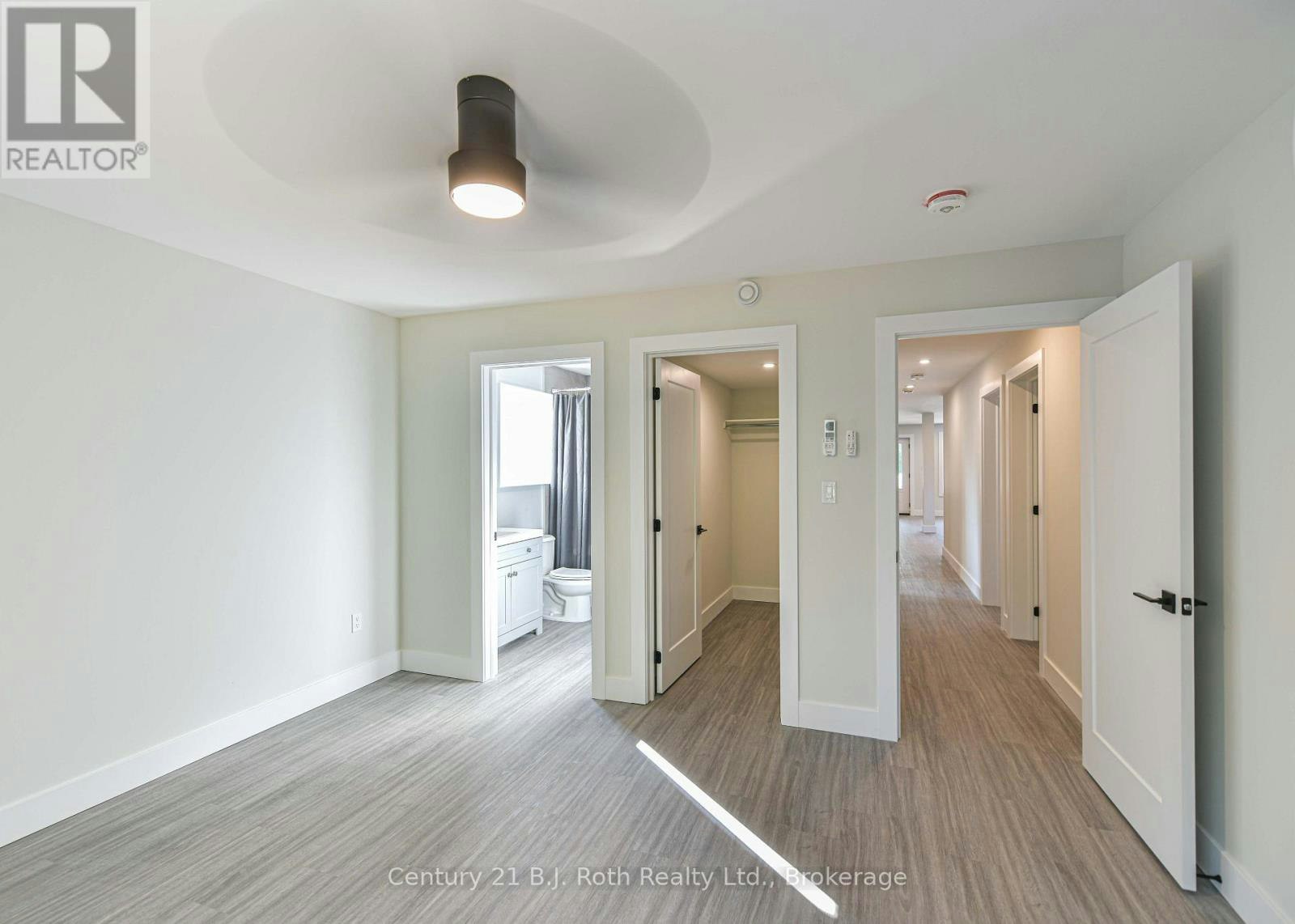 1 (MAIN-165 Barrie Road, Orillia, ON, L3V 2P6 - 21