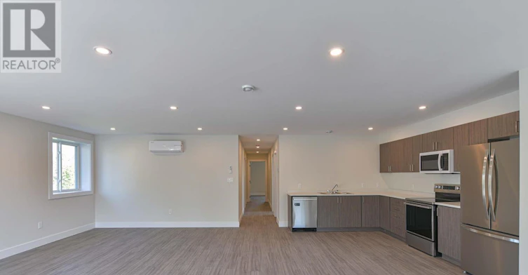 2 (UPPER-165 Barrie Road, Orillia, ON, L3V 2P6 - 11