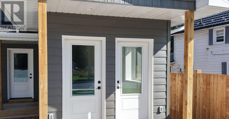 2 (UPPER-165 Barrie Road, Orillia, ON, L3V 2P6 - 8