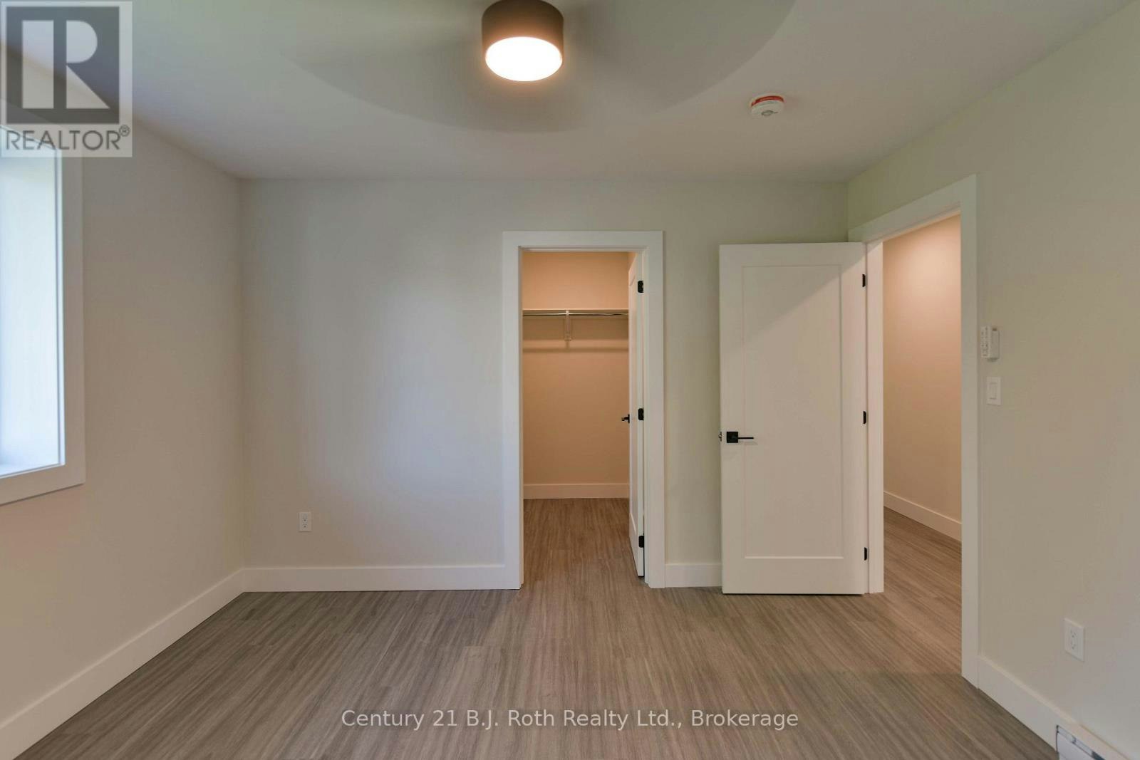 2 (UPPER-165 Barrie Road, Orillia, ON, L3V 2P6 - 21