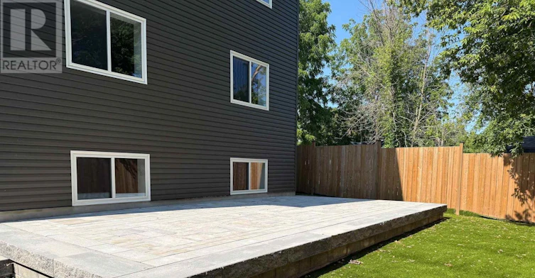 2 (UPPER-165 Barrie Road, Orillia, ON, L3V 2P6 - 4