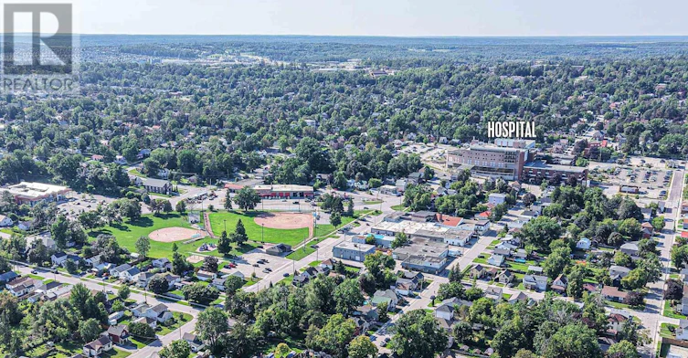 2 (UPPER-165 Barrie Road, Orillia, ON, L3V 2P6 - 4