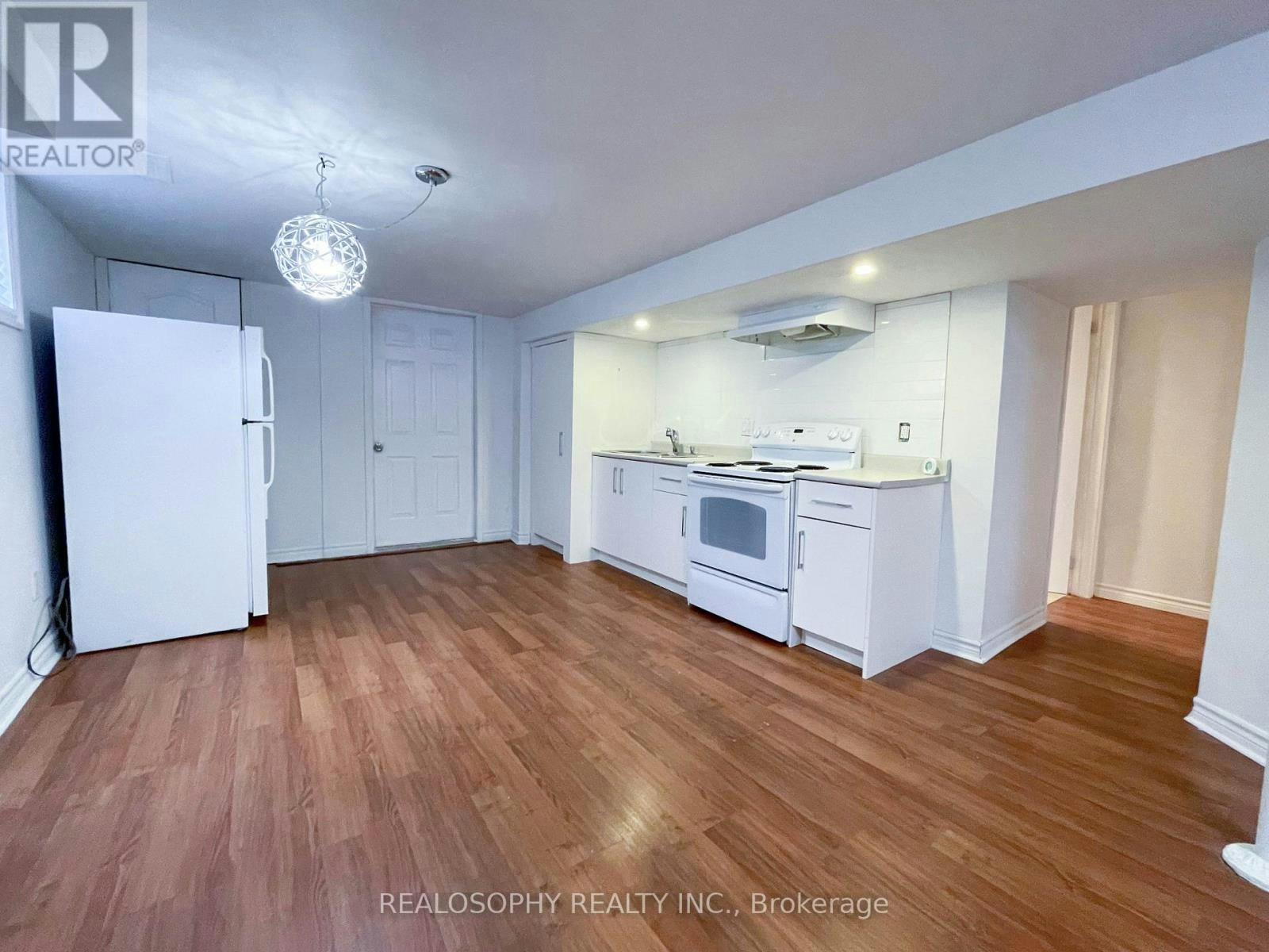BSMT-95 Royal York Road, Toronto, ON, M8V 2T9 - 3