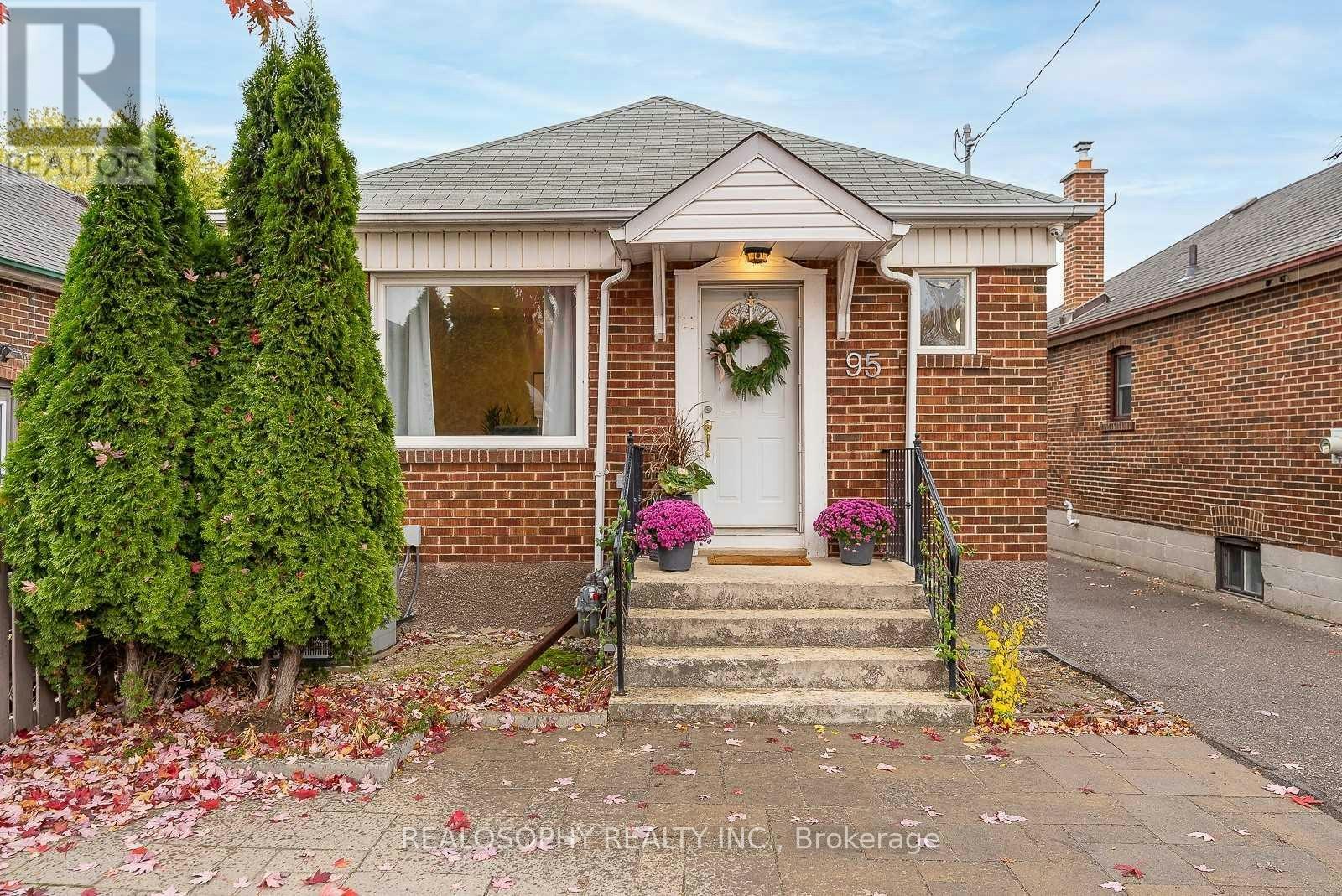 BSMT-95 Royal York Road, Toronto, ON, M8V 2T9