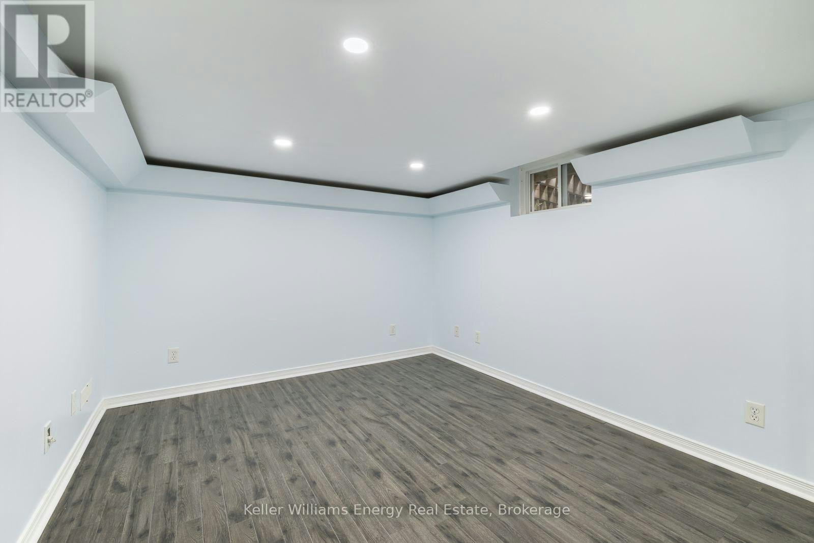 LOWER-566 Dean Avenue, Oshawa, ON, L1H 3J8 - 24