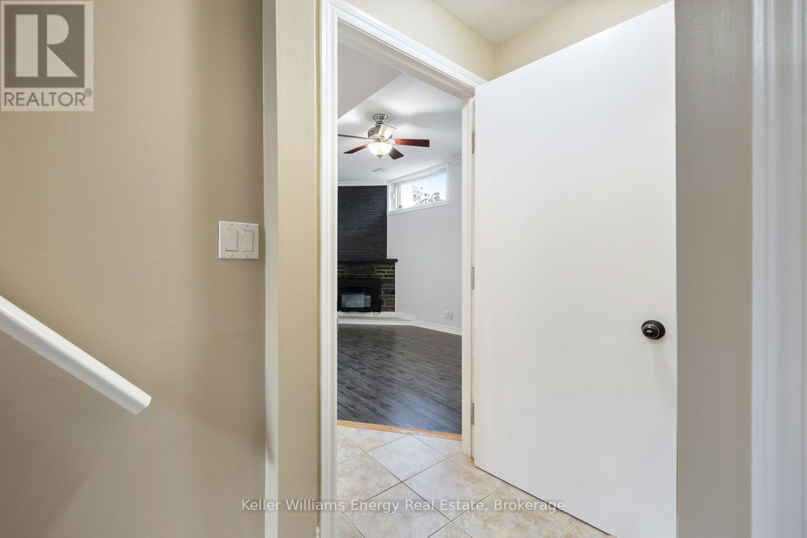 LOWER-566 Dean Avenue, Oshawa, ON, L1H 3J8 - 5