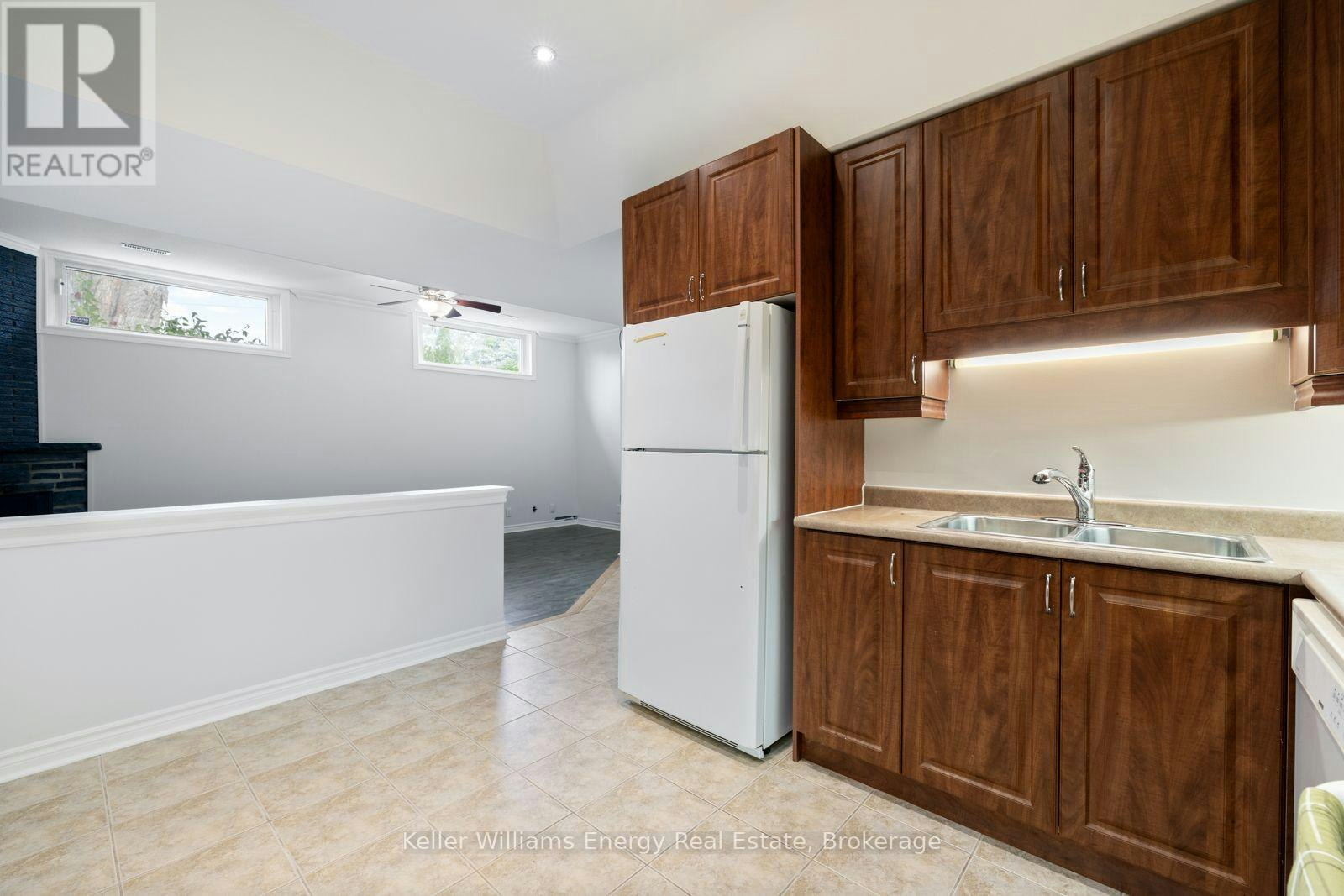LOWER-566 Dean Avenue, Oshawa, ON, L1H 3J8 - 12