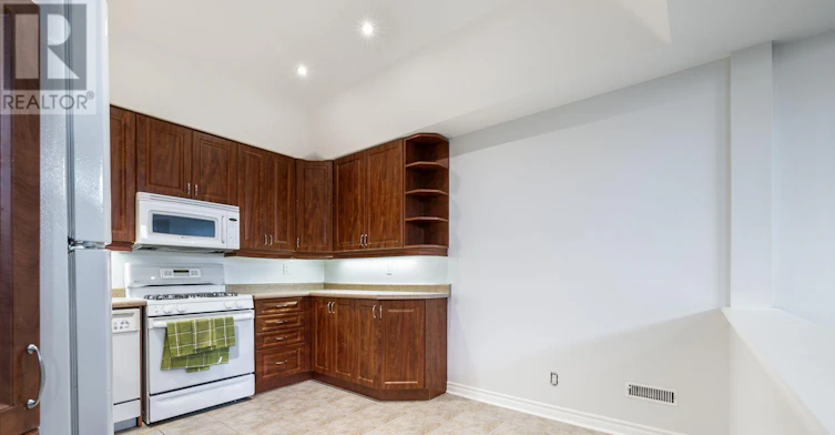LOWER-566 Dean Avenue, Oshawa, ON, L1H 3J8 - 9
