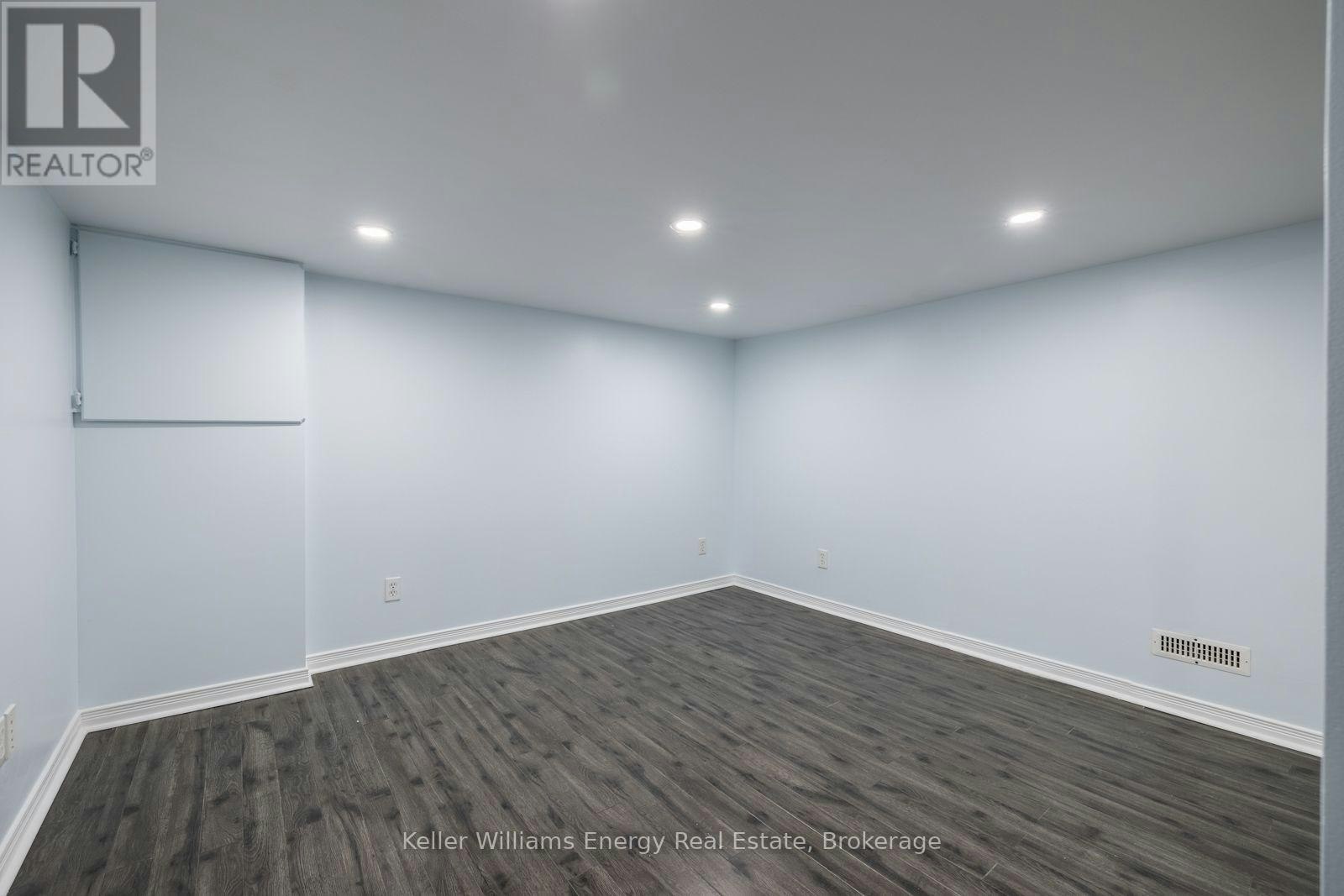 LOWER-566 Dean Avenue, Oshawa, ON, L1H 3J8 - 15