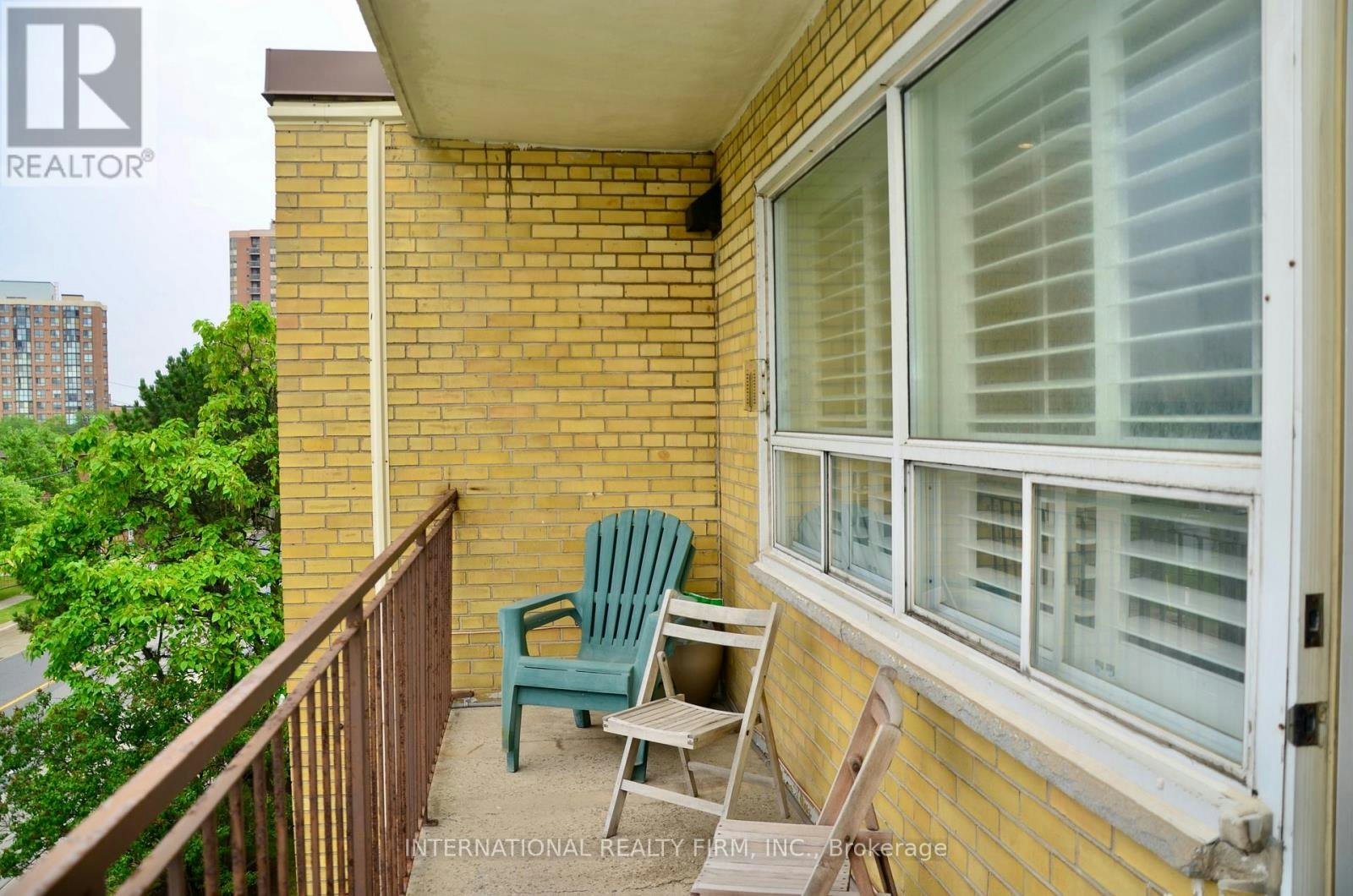 404-219 Wilson Avenue, Toronto, ON, M5M 3B2 - 6