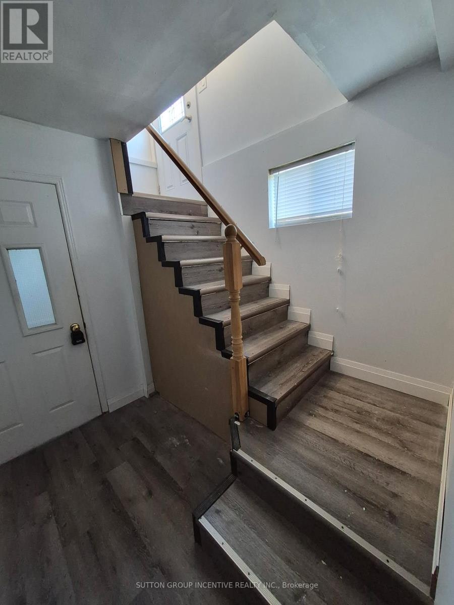 LOWER-211 Cliff Road, Barrie, ON, L4N 3X5 - 2