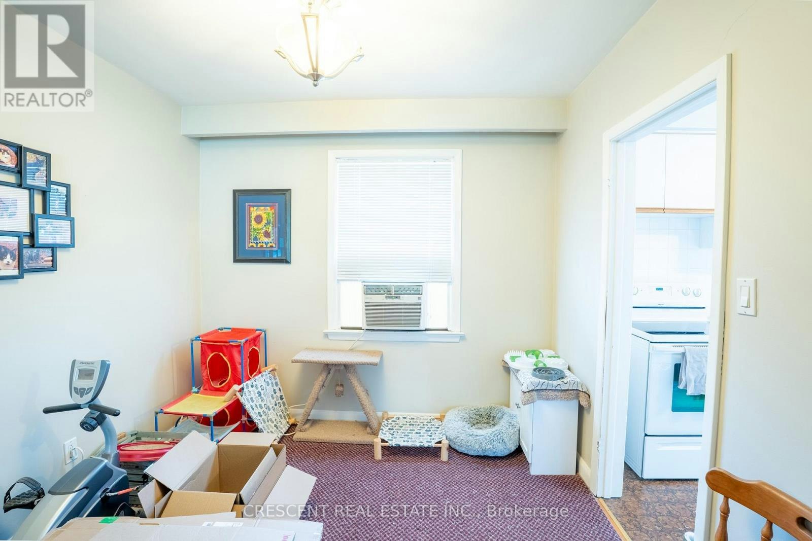 UPPER-35 Laburnham Avenue, Toronto, ON, M8W 1S6 - 6