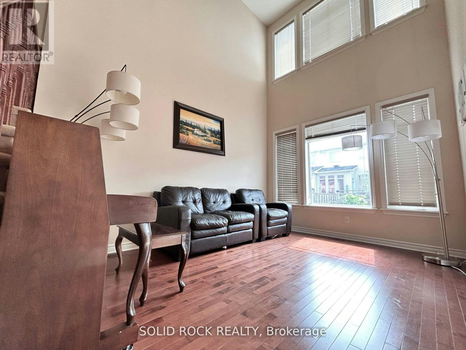 66 Madelon Drive, Ottawa, ON, K2J 5C5 - 8