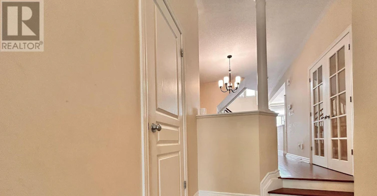 66 Madelon Drive, Ottawa, ON, K2J 5C5 - 2