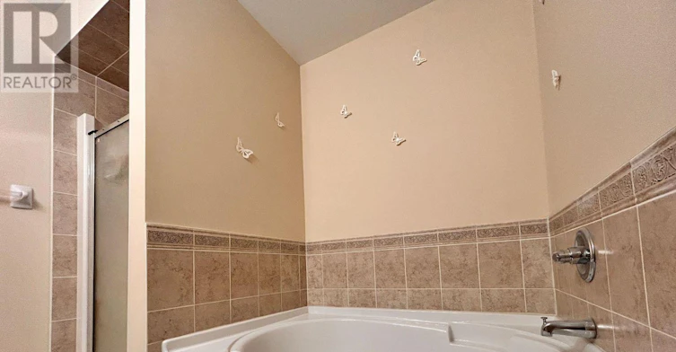 66 Madelon Drive, Ottawa, ON, K2J 5C5 - 27