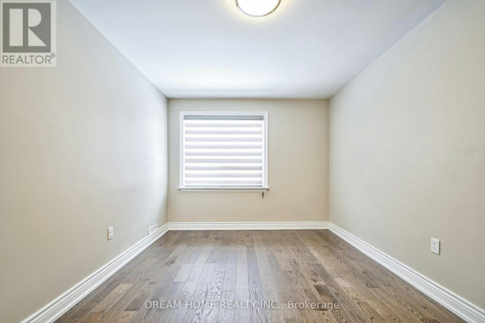 MAIN-451 Kenneth Avenue, Toronto, ON, M2N 4W4 - 17