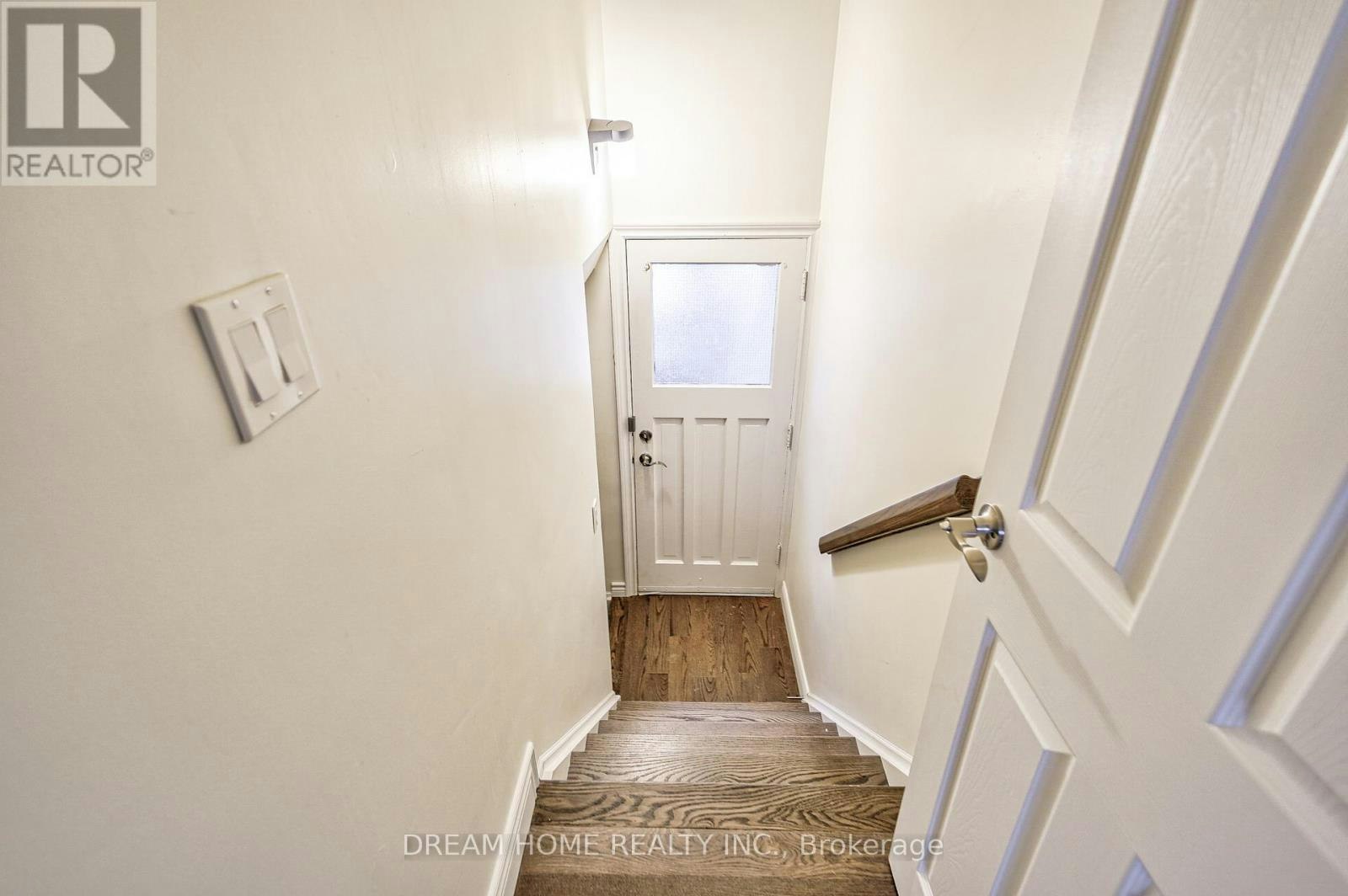 MAIN-451 Kenneth Avenue, Toronto, ON, M2N 4W4 - 23
