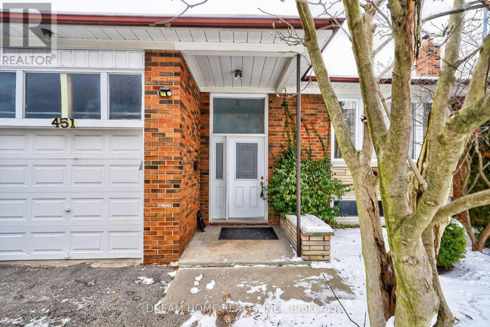 MAIN-451 Kenneth Avenue, Toronto, ON, M2N 4W4 - 2