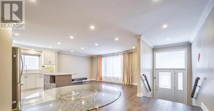 MAIN-451 Kenneth Avenue, Toronto, ON, M2N 4W4 - 6