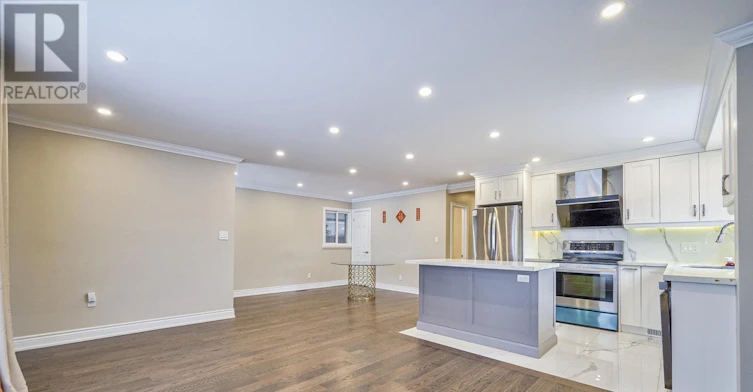MAIN-451 Kenneth Avenue, Toronto, ON, M2N 4W4 - 9