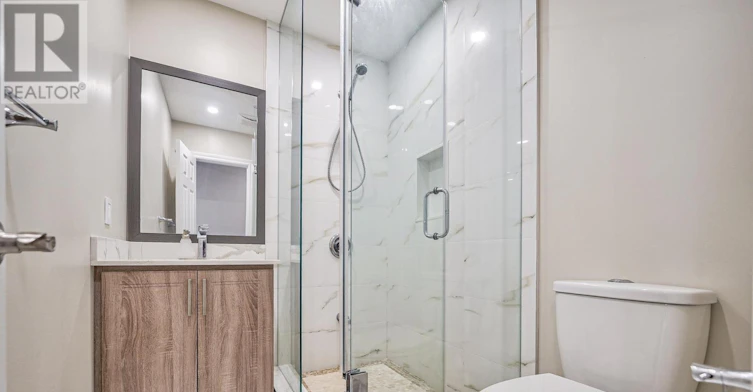 MAIN-451 Kenneth Avenue, Toronto, ON, M2N 4W4 - 13