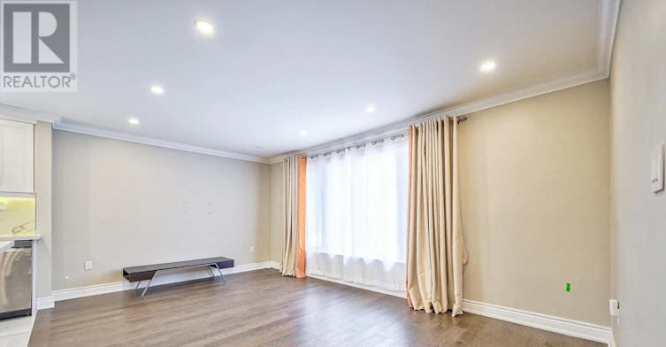 MAIN-451 Kenneth Avenue, Toronto, ON, M2N 4W4 - 7