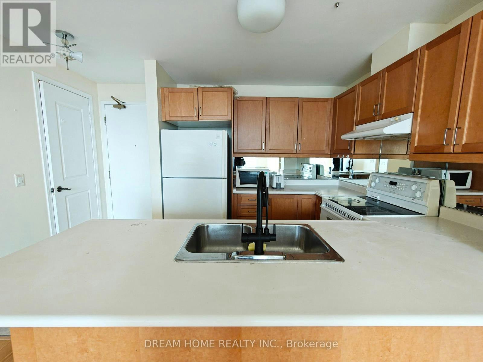 UPH05-28 Byng Avenue, Toronto, ON, M2N 7H4 - 11
