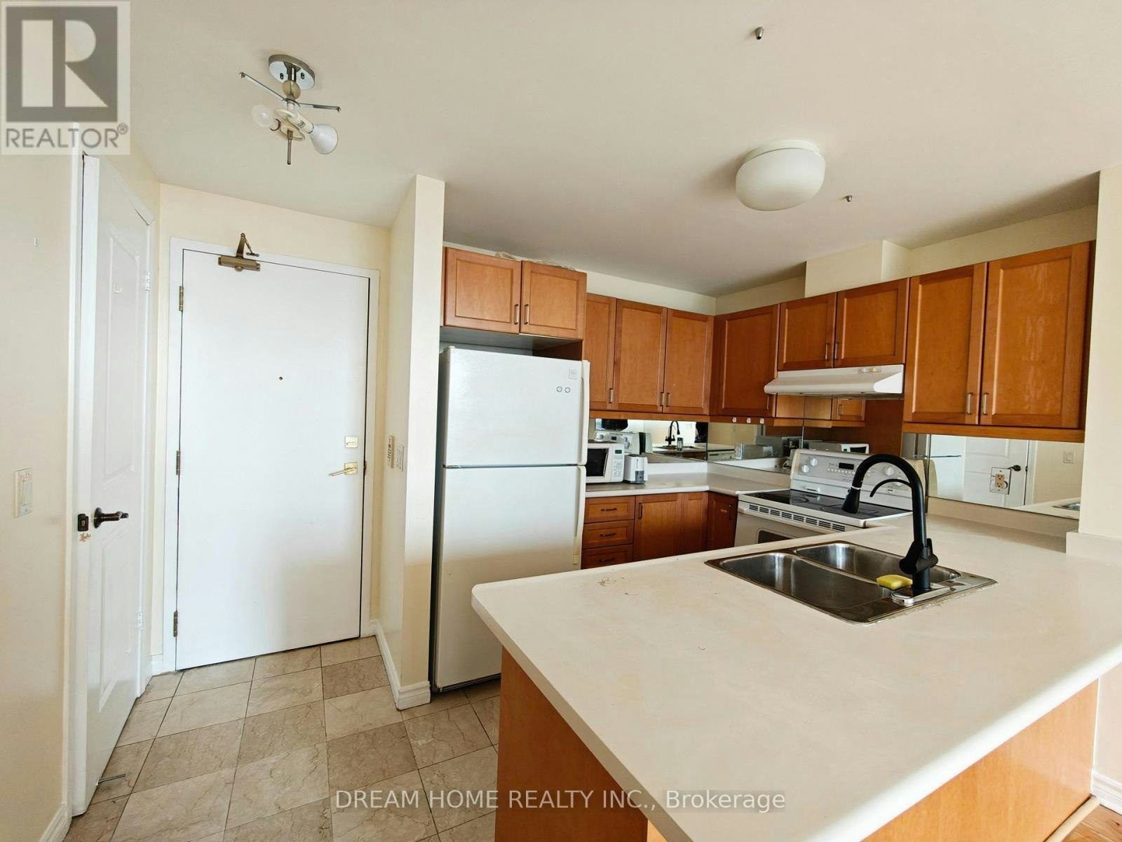UPH05-28 Byng Avenue, Toronto, ON, M2N 7H4 - 12